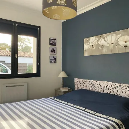Holiday home Maison Jard-sur-mer, 5 Pieces, 8 Personnes - Fr-1-336-140 Jard-sur-Mer