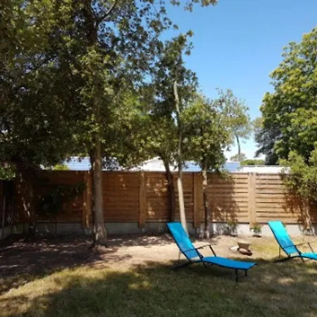 Maison Jard-sur-mer, 5 Pieces, 8 Personnes - Fr-1-336-140 Holiday home *