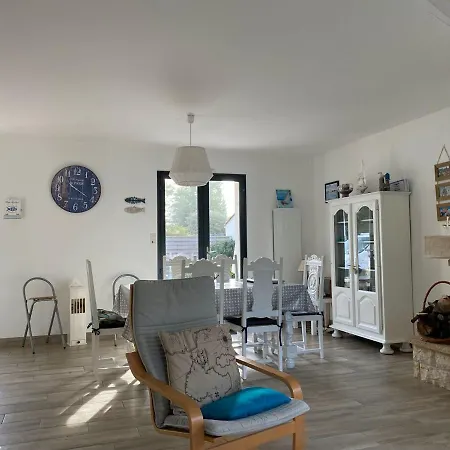 Holiday home Maison Jard-sur-mer, 5 Pieces, 8 Personnes - Fr-1-336-140 *