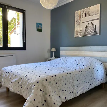 Maison Jard-sur-mer, 5 Pieces, 8 Personnes - Fr-1-336-140 Holiday home Jard-sur-Mer